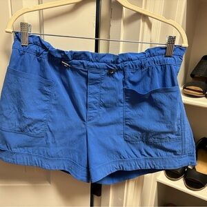 Athleta Trekkie shorts